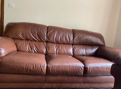 Italian leather stitching make-sofitalia