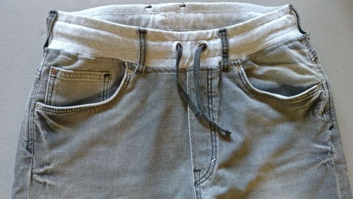 Boys Stretchy jeans, like new, H&M