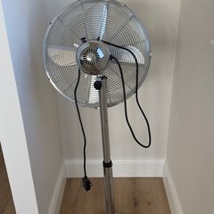 Standing Floor Fan, Metal