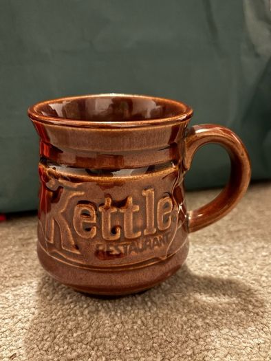 Vintage Ceramic Kettle Restaurant Mug