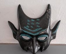 Ceramic wall mask