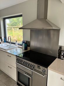 Kitchen units and appliances
