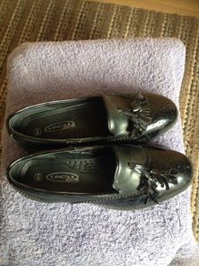 Black shoes