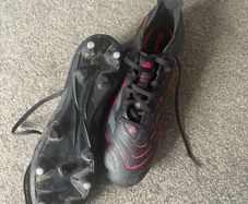 Predator football boots