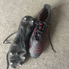 Predator football boots