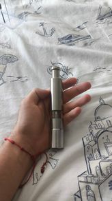 Stainless Steel One-Hand Pepper / Salt Grinder Mill