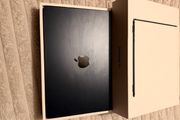 macbook air m2 (2022) excellent condition