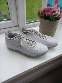 Nike Tiempo Astro Trainers Size 5
