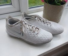 Nike Tiempo Astro Trainers Size 5