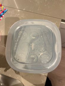 Baby bottle steriliser