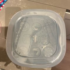 Baby bottle steriliser