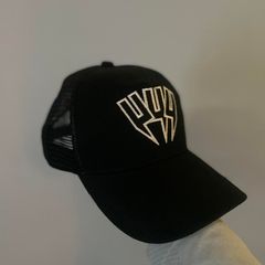 Yelir World Men's Black Hat