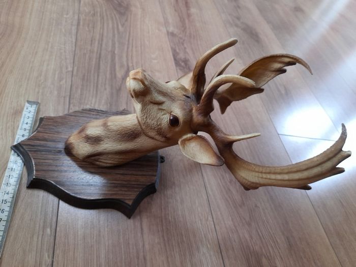Deer head 1