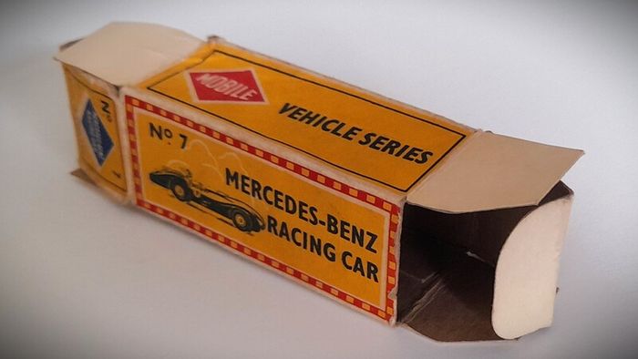Diecast Vintage Morestone    Mercedes-Benz F1 Racing Car - Good with Very Good Original Box