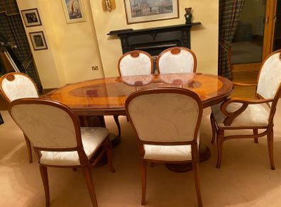 Beautiful Italian Dining Table and 6 Chairs
