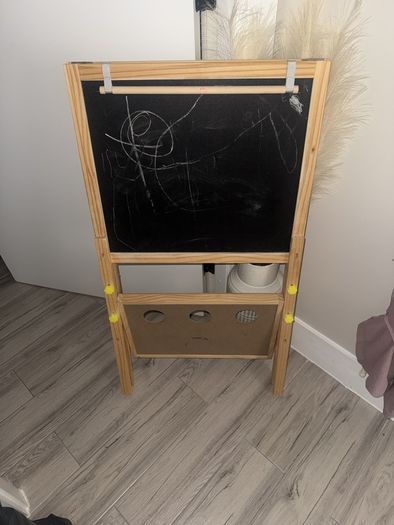 chalkboard whiteboard easel