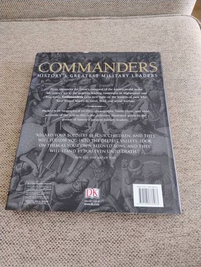 Commanders history's greatest military leaders by R G Grant hardback with dustcover in very good condition coffee table size book 350 pages FREE STANDARD POSTAGE INCLUDED