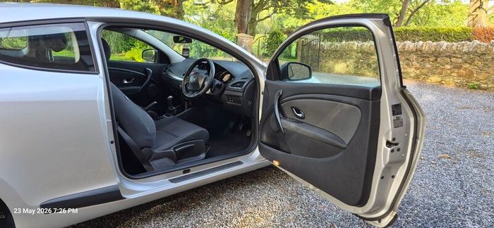 2012 Renault Megane