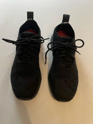 Lane - eighth black shoes size 6