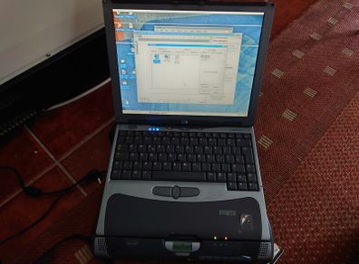 HP Omnibook Vintage Laptop