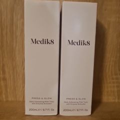 Medik8  Press & Glow Daily Exfoliating PHA Tonic with Enzyme Activator  200ML