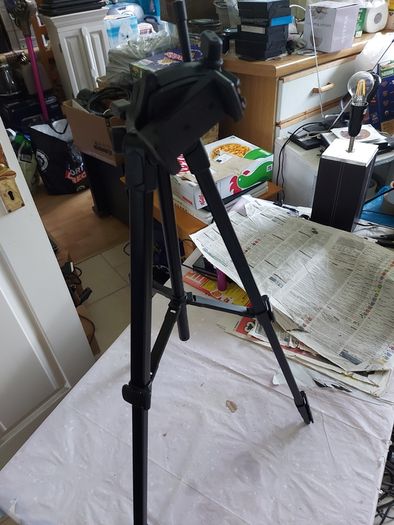 Camera Tripod with multiple extensions for increasing height and in excellent condition