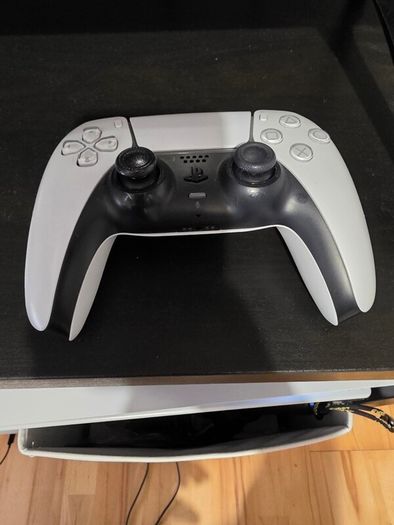 PS5 Disc Version with dual sense