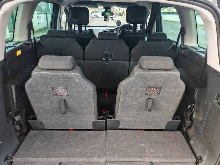 2014 Peugeot 5008