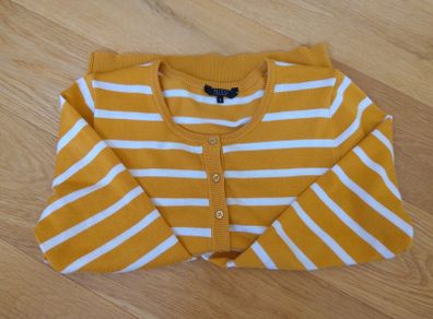 Miso Ladies Cardigan Size Small (10-12)