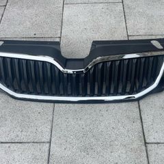 Skoda Octavia front grille (2015 style model)