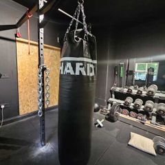 Heavy boxing bag