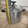 pressure cooker pot Image 2