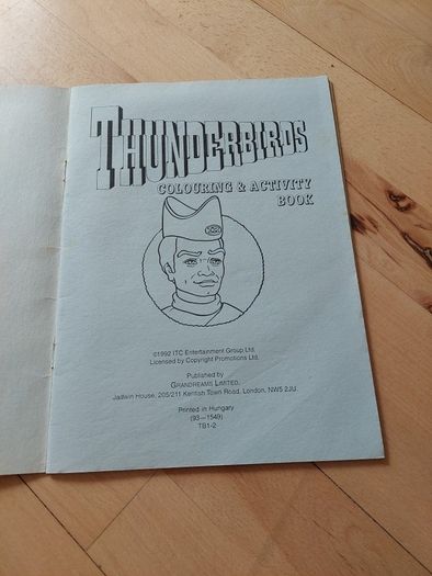 Thunderbirds colouring and activity book - 1992
