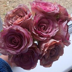 artificial flowers