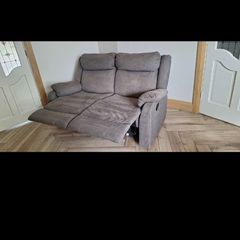 Recliner sofa