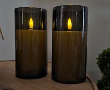 2 LED candles