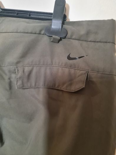 mens NIKE golf tour performance Dri fit trousers pants green Size W 36 L 32