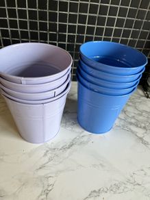 Pots!