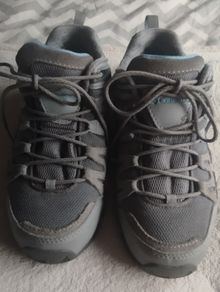 Columbia size 6