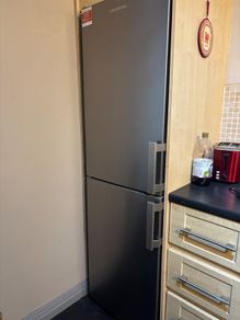 Fridge freezer