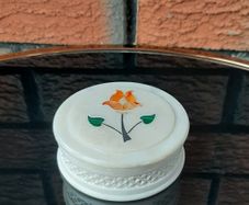 Vintage Hand-Crafted Indian Trinket/Potpourri Box