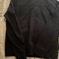 north face sweater