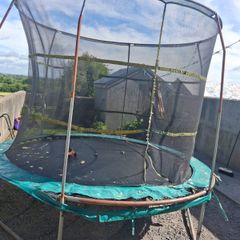 trampoline 10ft