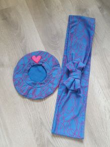 Agatha Ruiz de la prada hat and scarf