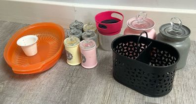 Free kitchen items