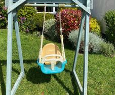 Baby swing