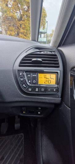 2013 Citreon C4 Picasso NCT'd & LOW MILAGE