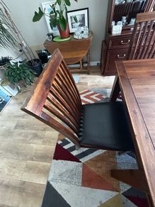 Extendedable sycamore Dining table