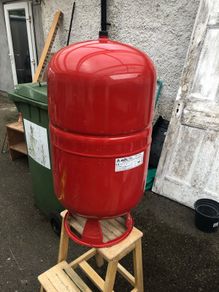 heating system  expansion tank 80l