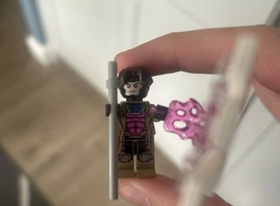 lego gambit mini figure